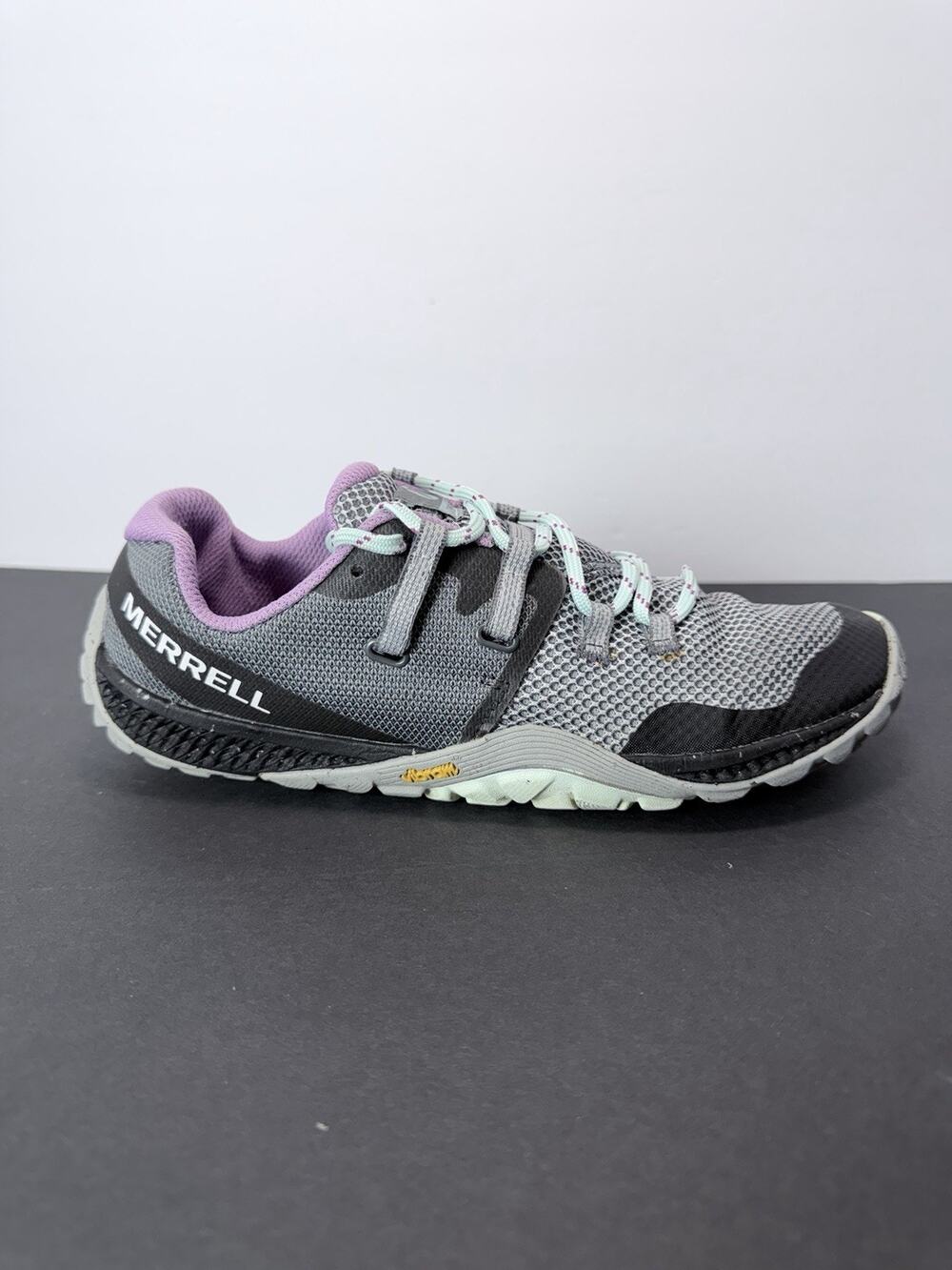Merrell Shoes Womens Gray Trail Glove 6 Barefoot Trail Running Sneakers Size 8.5